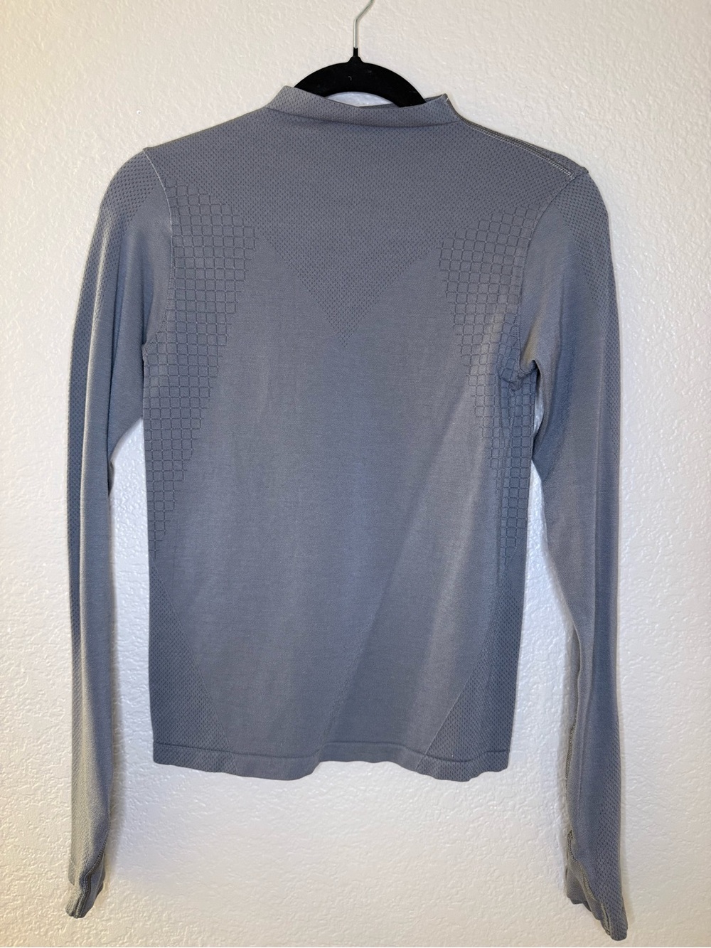 lululemon athletica Long Sleeve Seamless Tee in Light Beige